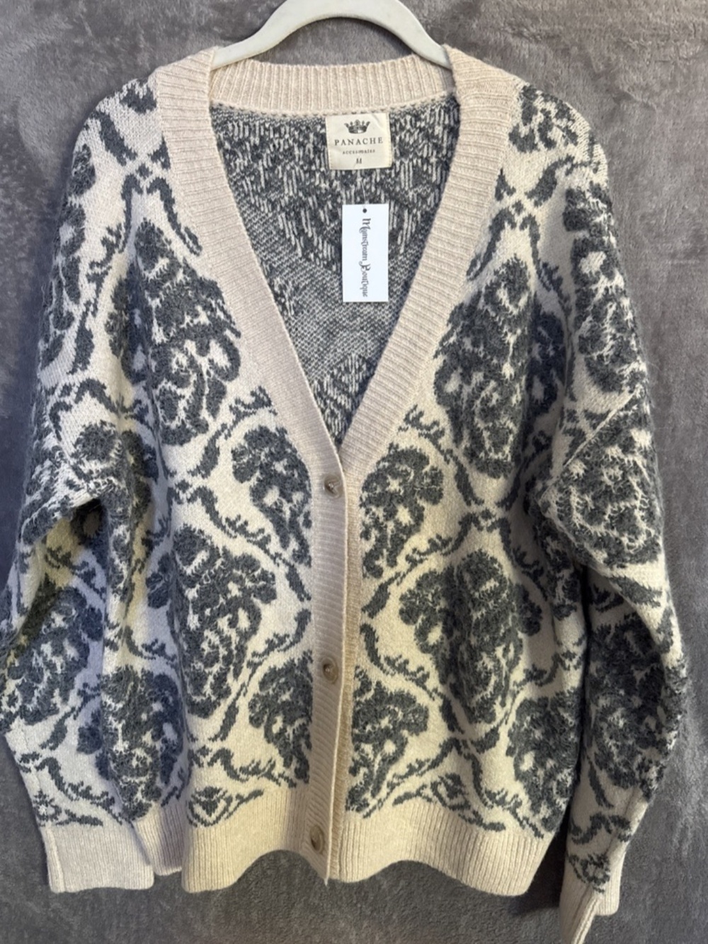 🌸 NWT SAGE Floral Fuzzy Knit Cardigan | Beige & Gray | Women’s M